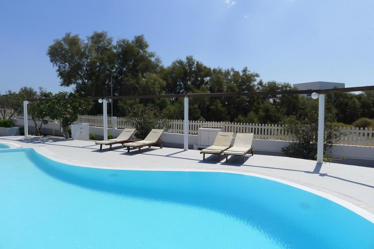 Nostos Studios Perivolos  Buitenkant foto