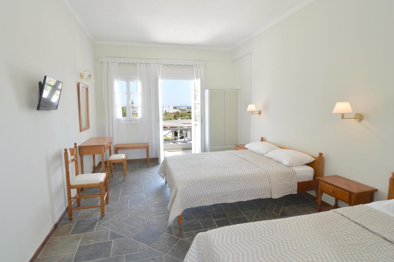 Nostos Studios Perivolos  Buitenkant foto